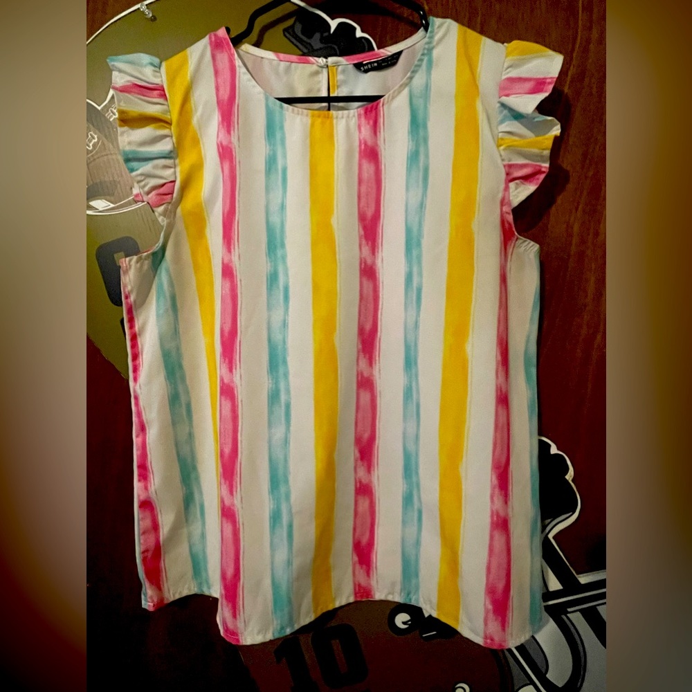 *SHEIN Pastel Striped Top (L)